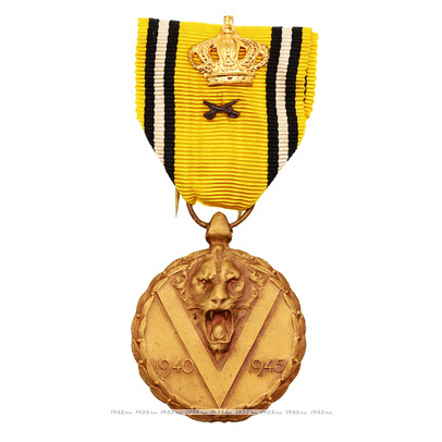 .    1940-1945       ( -)